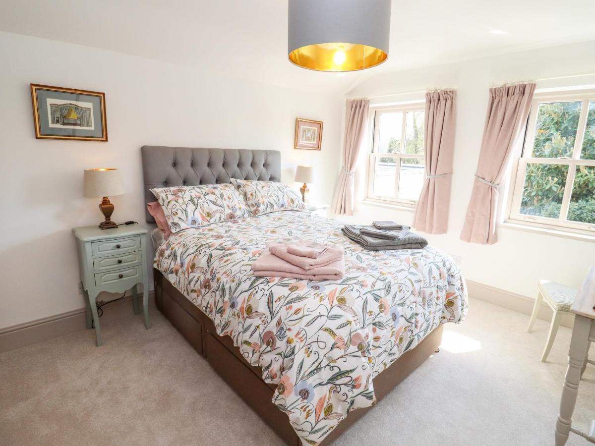 Touchstone Cottage Stratford-upon-Avon Extérieur photo